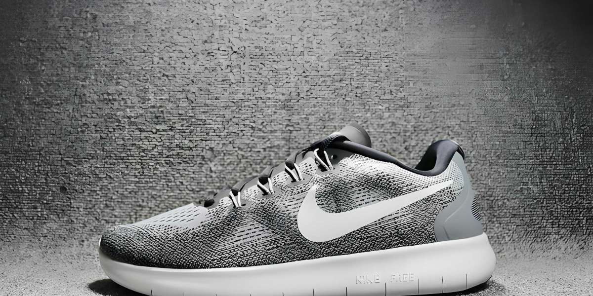 Nike Free赤足革命解密！一雙鞋顛覆三種穿搭次元